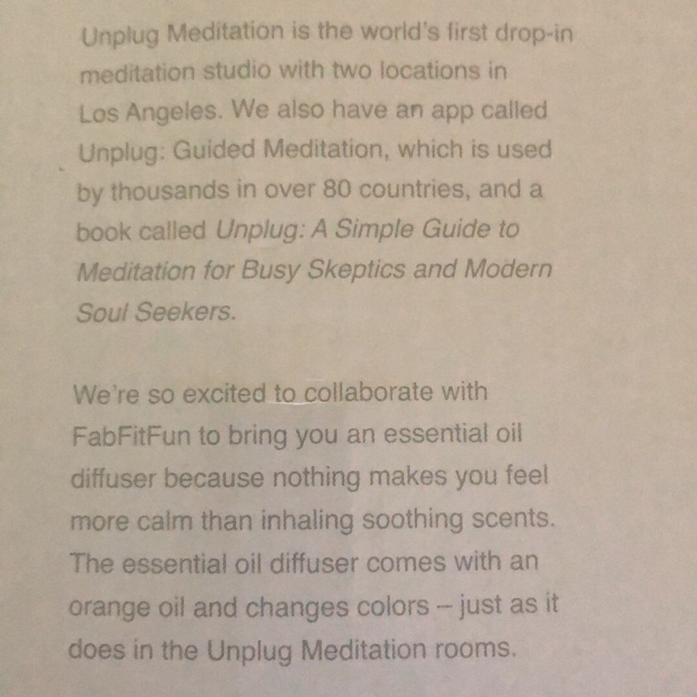 Unplug Meditation Multicolor Diffuser - Picture 3 of 3
